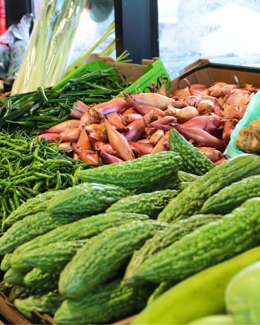 fruit and vegetable stores near me